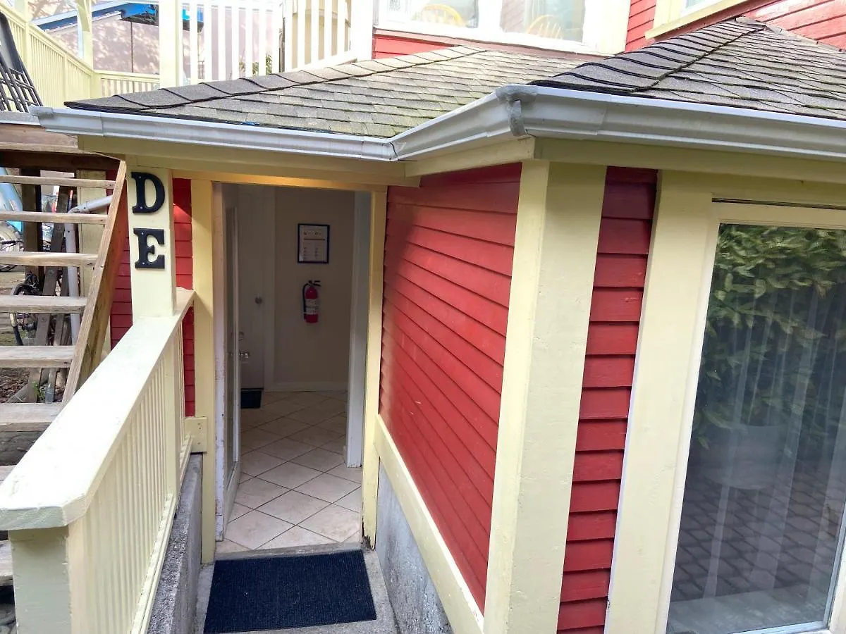 Douglas Guest House Vancouver