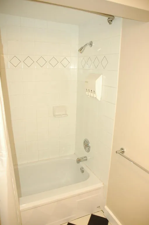 *** Bed & Breakfast Douglas Guest House Vancouver Canada