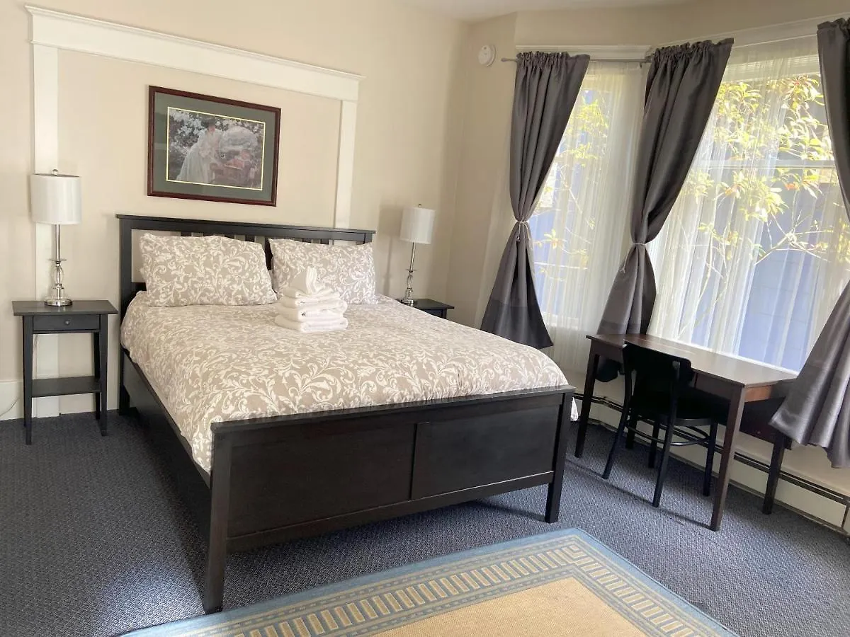 Douglas Guest House Vancouver