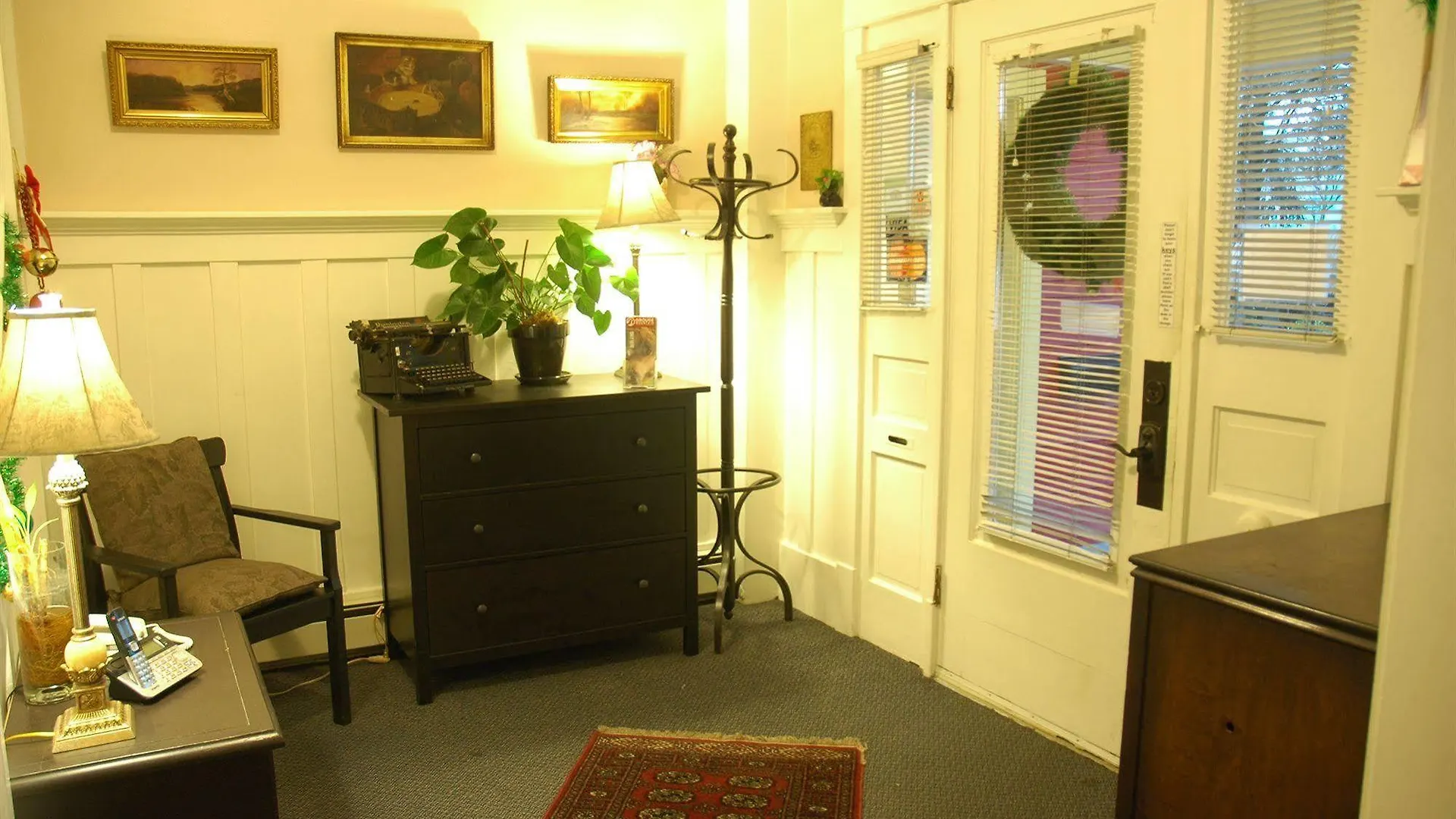 Douglas Guest House Vancouver 3*,