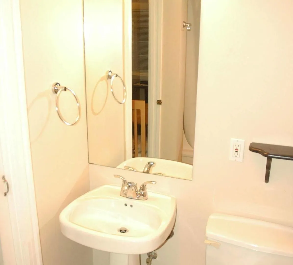 Douglas Guest House Vancouver